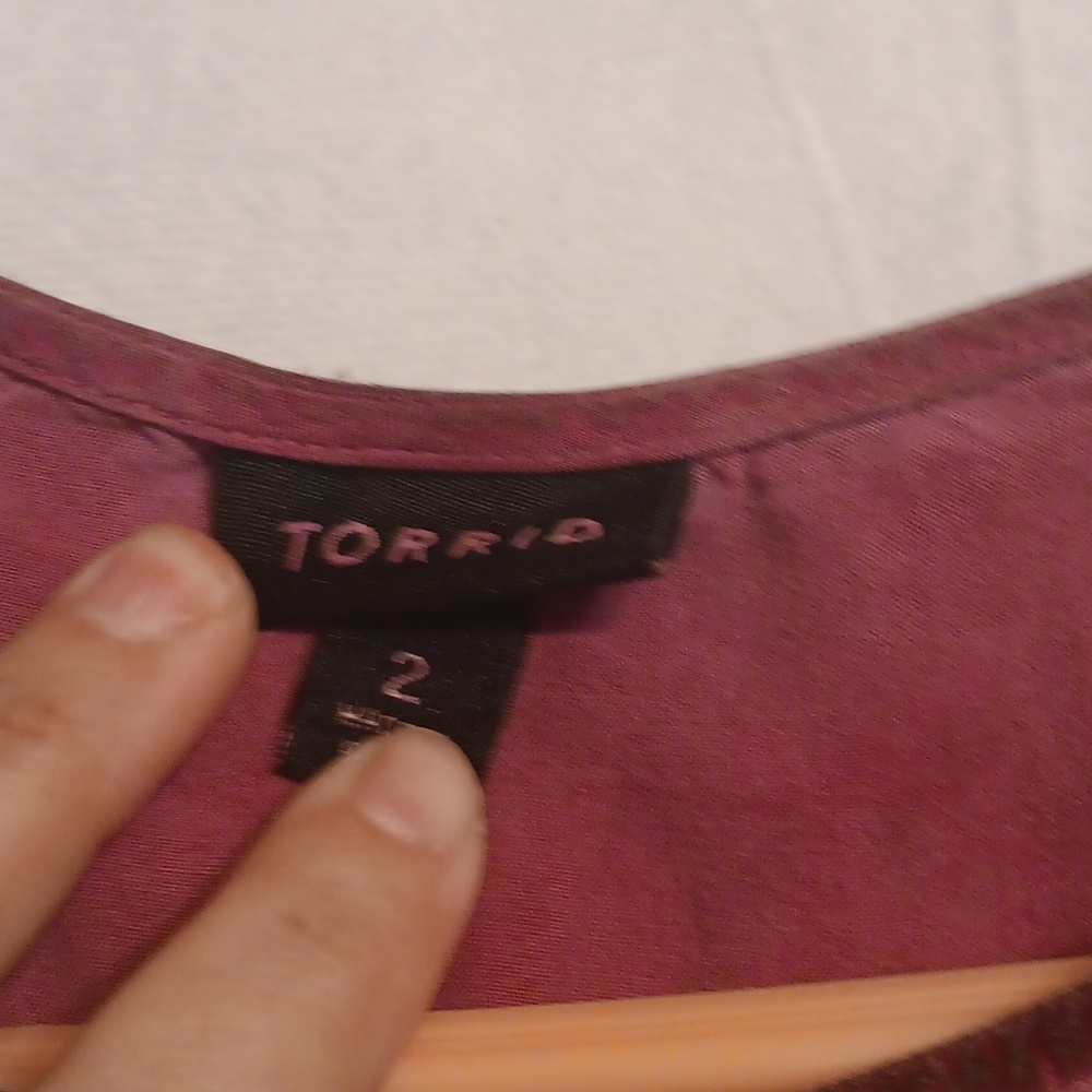 Torrid Red Flutter Sleeve Embellished Blouse Size… - image 4